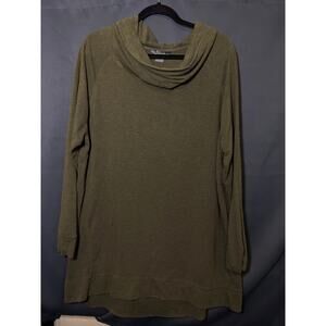 READ DESC, Natural Reflections - 1X - Cotton - Green - Cowl Neck Long Sleeve